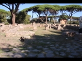 00162 ostia - regio v - insula xviii - edificio (v,xviii,1) und porta secondaria - bli ri norden - 09-2022.jpg